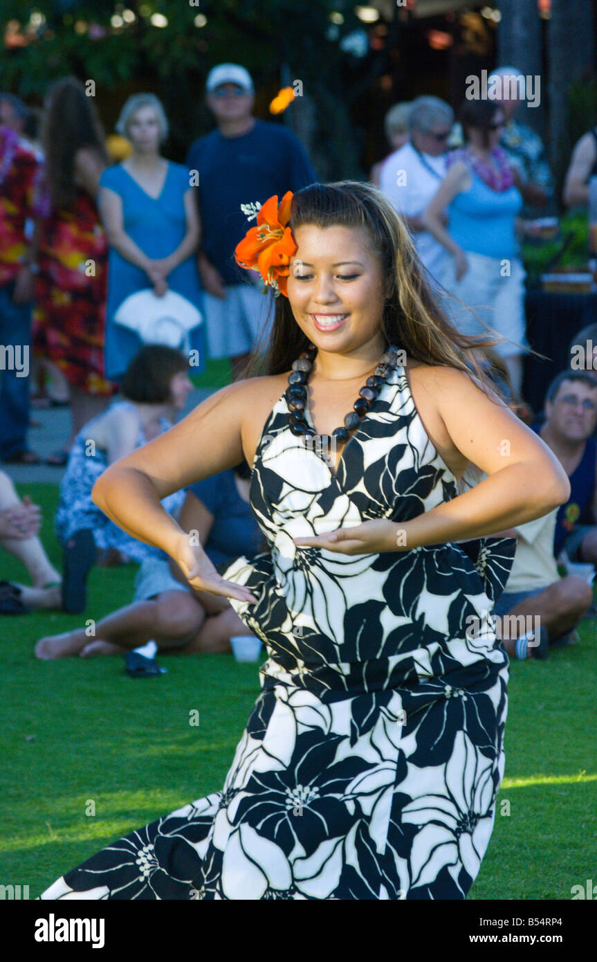 Hula-Tänzerin bei Sheraton Kauai Resort Poipu HI Stockfoto