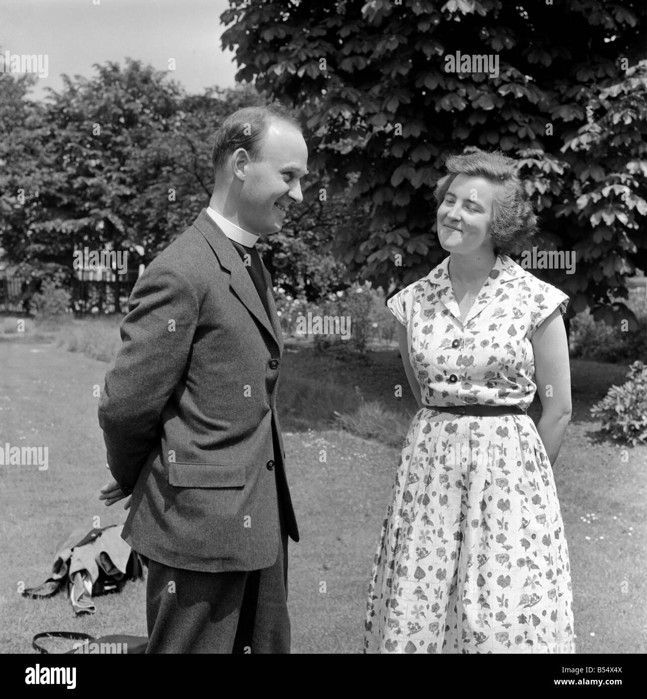 Prinzessin Elizabeth Donata Reuss von Wien und Ehemann Peter Coleman Rev. &#13; &#10; Juni 1960 &#13; &#10; M4402-003 Stockfoto