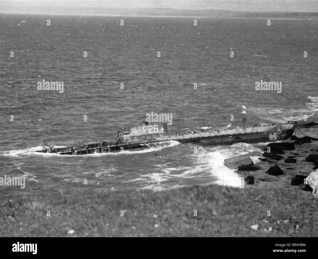 Französische u-Boot auf Grund an Portland Ave &#13; &#10; Dezember 1945 &#13; &#10; P012185 Stockfoto