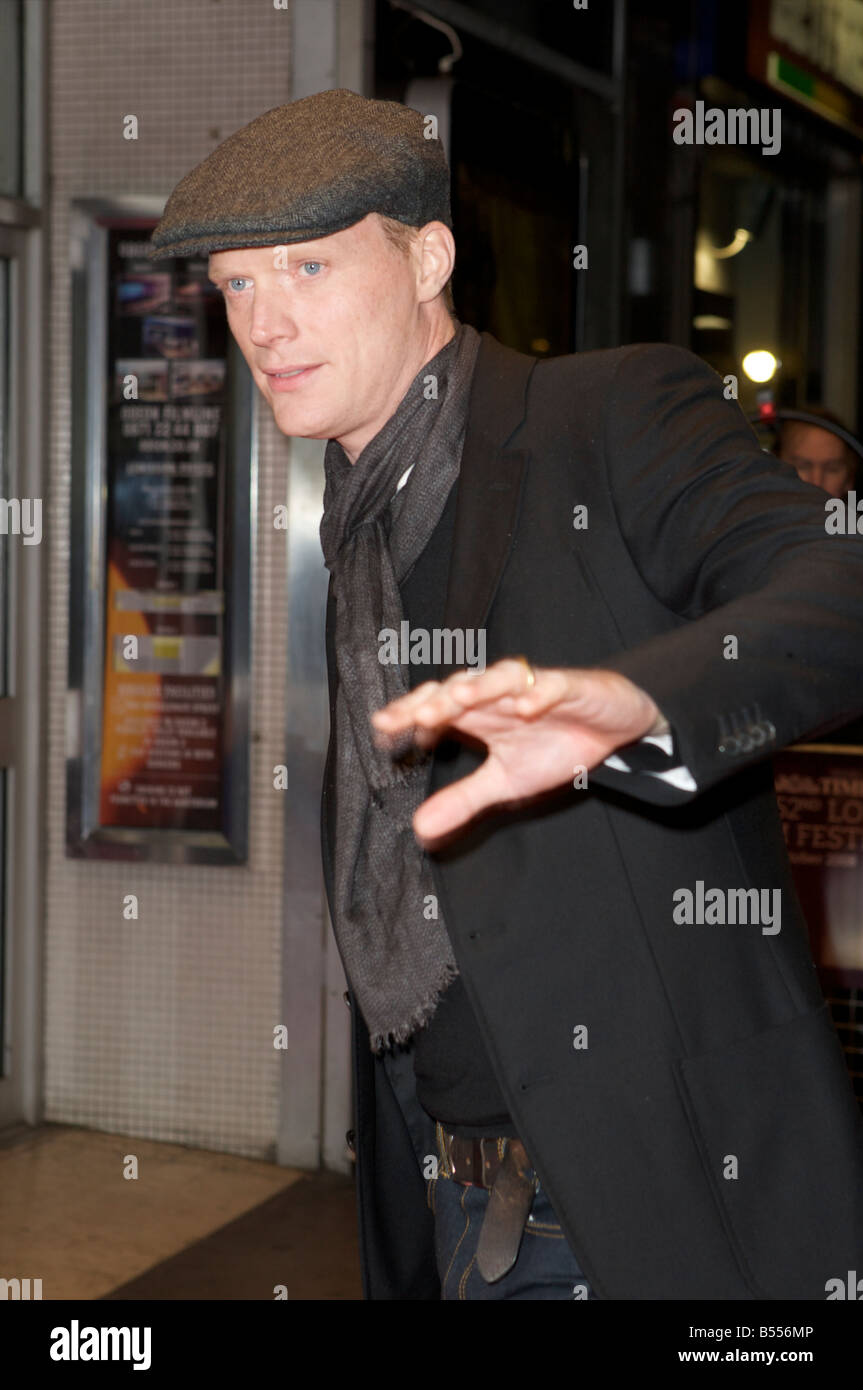 Paul Bettany Teilnahme an BFI 52 London Film Festival film das Leben der Bienen Red Carpet Odeon West End Kino Stockfoto