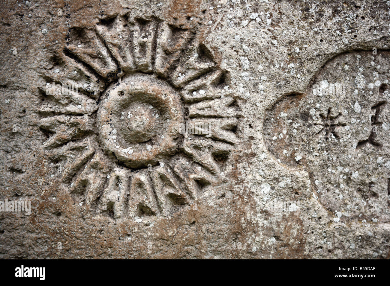 geschnitzte religiöses Symbol in Stein, Rumänien Stockfoto