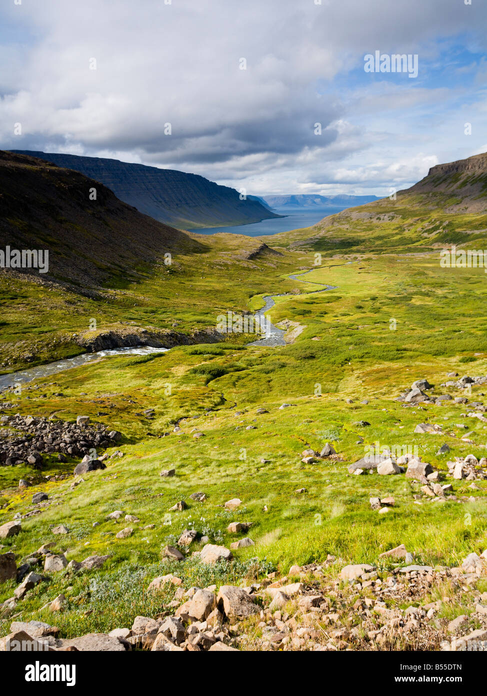 Unten Dynjandisvogur in Westfjorde Island anzeigen Stockfoto