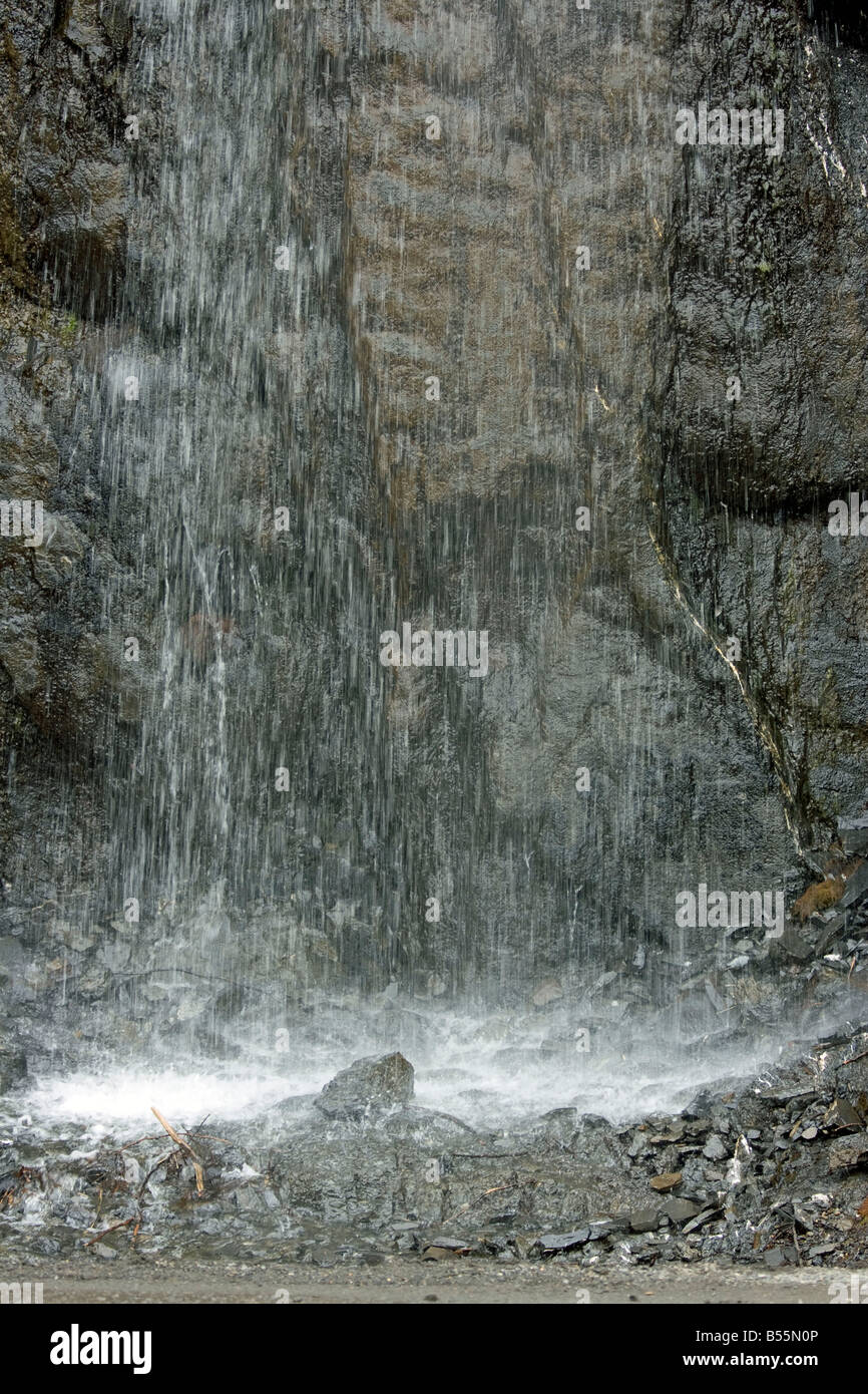Frühling Schnee schmelzen schafft viele Wasserfälle im Nordwesten Stockfoto