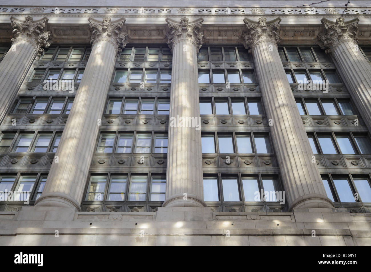 Chicago City Hall. West Randolph Street North LaSalle Street überqueren. Die Schleife. Chicago. Illinois. USA Stockfoto