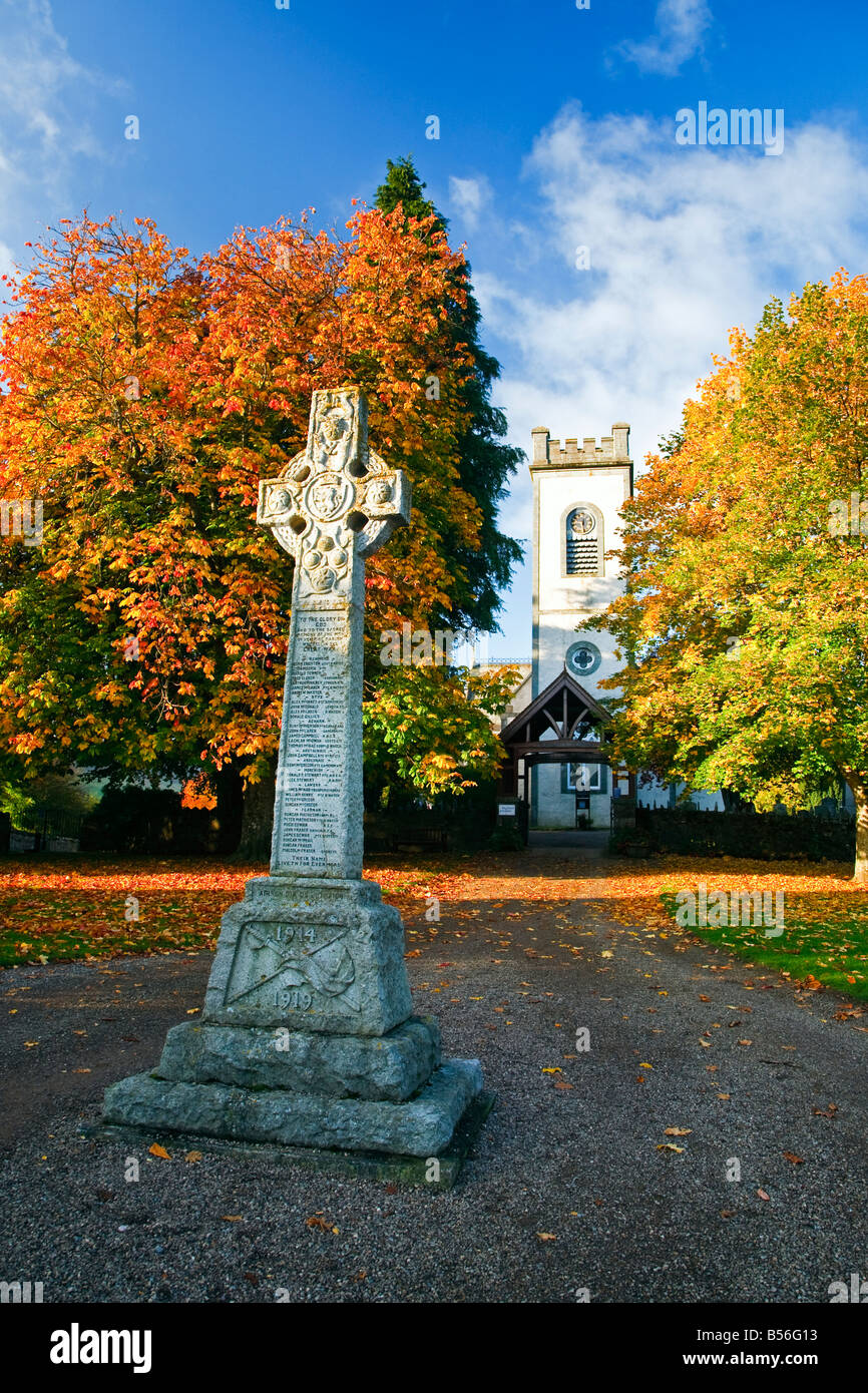 Kirche in Kenmore im Herbst Perthshire Schottland Großbritannien Großbritannien 2008 Stockfoto