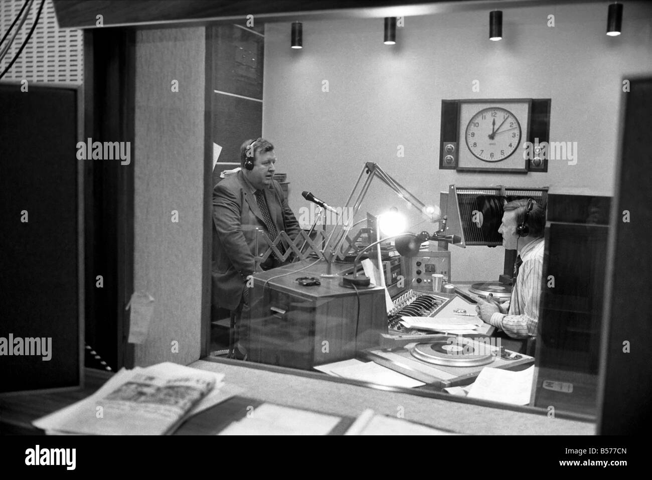 Die BBC verärgert Frau Barbara Castle auf Jimmy Young zeigen auch Dr. B. Lewis. Januar 1975 75-00017-001 Stockfoto