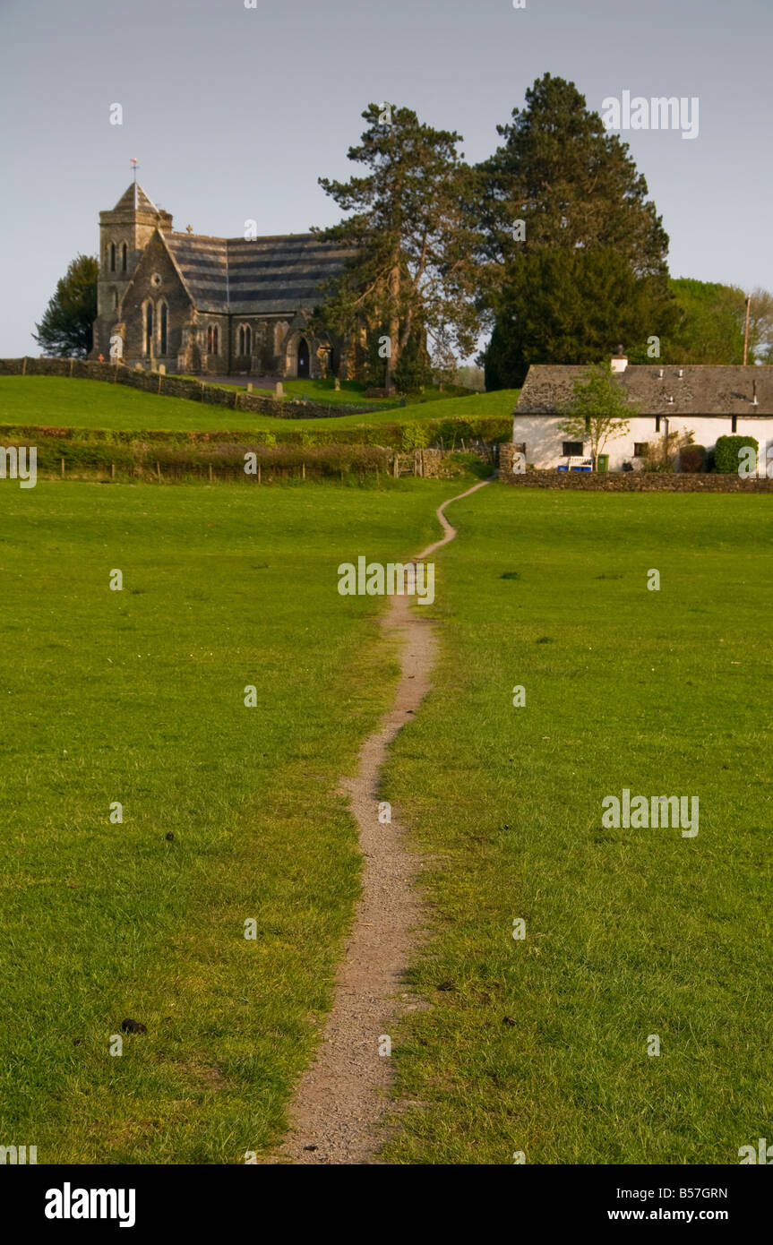 St.-Peter Kirche in Far Sawrey im englischen Lake District. Stockfoto