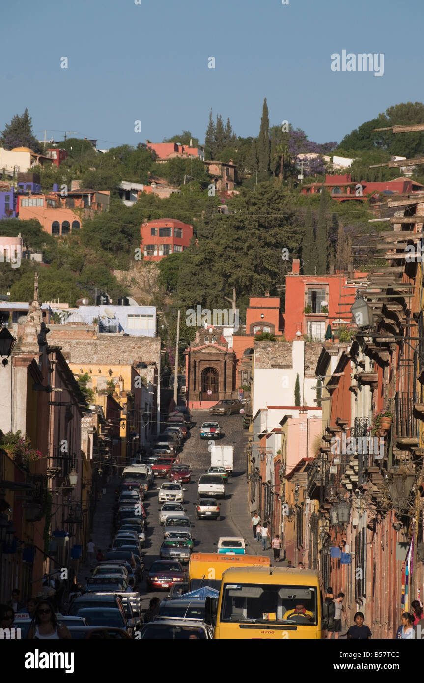 Straßenszene, San Miguel de Allende (San Miguel), Bundesstaat Guanajuato, Mexiko, Nordamerika Stockfoto