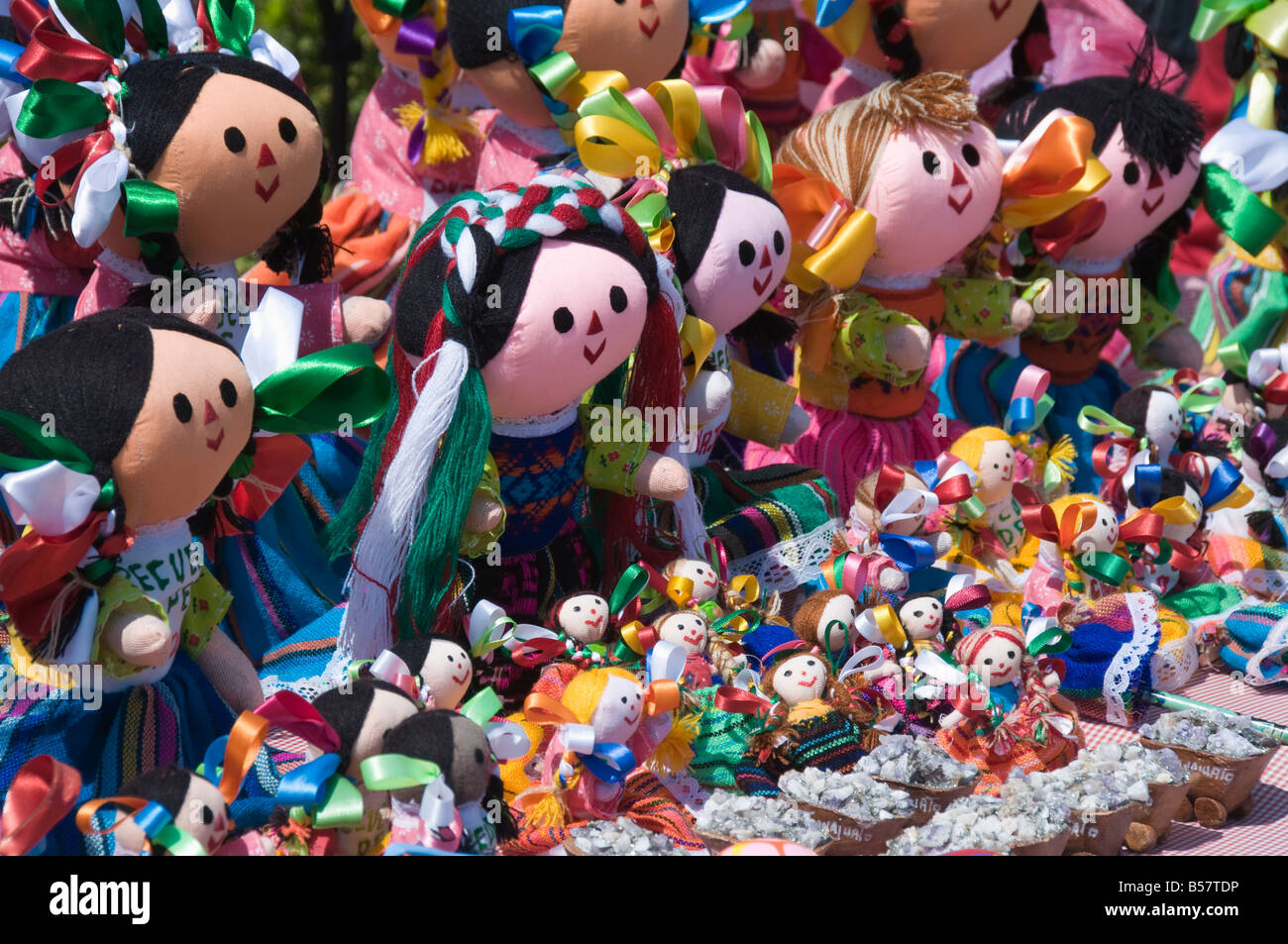 Bunten Puppen zum Verkauf in Guanajuato, Bundesstaat Guanajuato, Mexiko, Nordamerika Stockfoto
