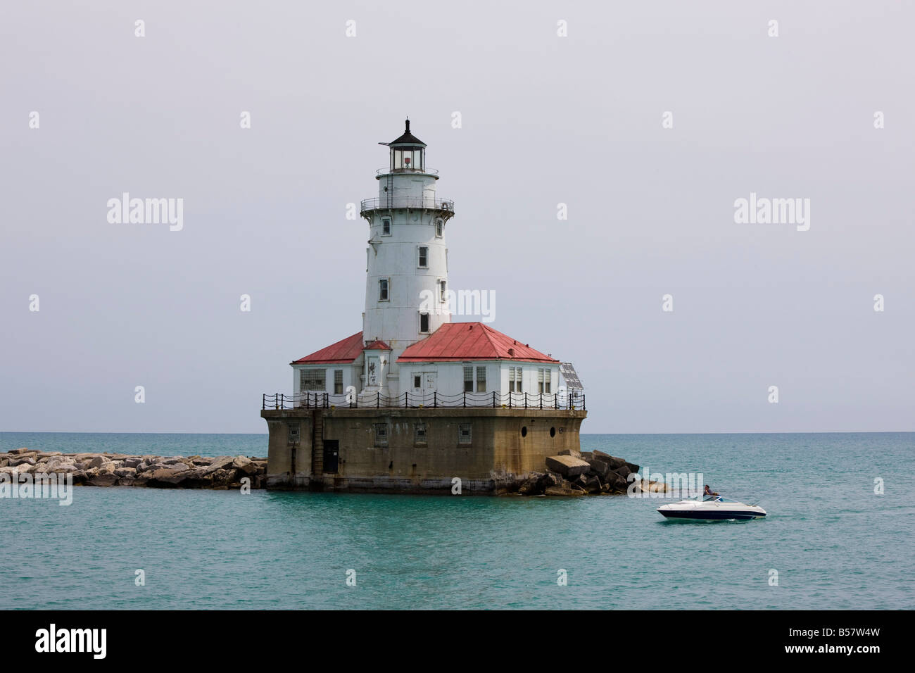 Hafen von Chicago Leuchtturm, Lake Michigan und Chicago, Illinois, Vereinigte Staaten von Amerika, Nordamerika Stockfoto