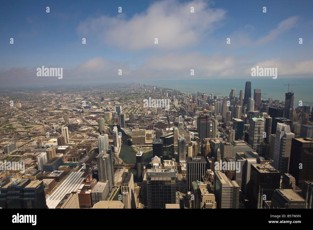 Luftaufnahme des North Chicago Skyline, Chicago, Illinois, Vereinigte Staaten von Amerika, Nordamerika Stockfoto