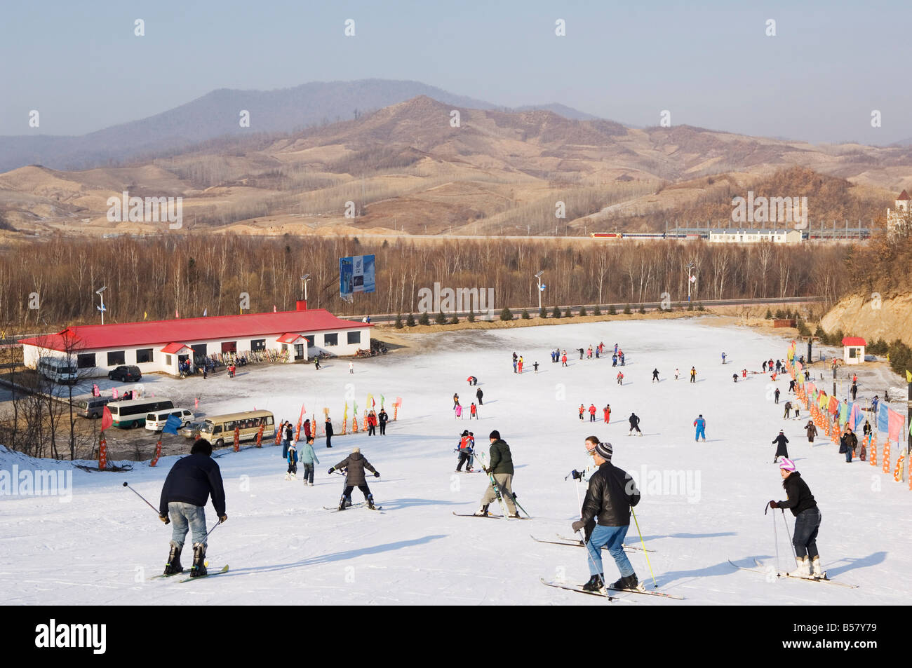 Yabuli Ski Resort, Provinz Heilongjiang, Nordostchina, China, Asien Stockfoto