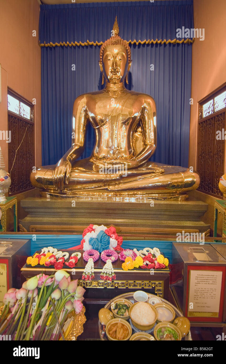Sukhothai Traimit, massivem Gold Buddha, 15 Fuß hoch und wiegt 5,5 Tonnen, Bangkok, Thailand, Südostasien, Asien Stockfoto
