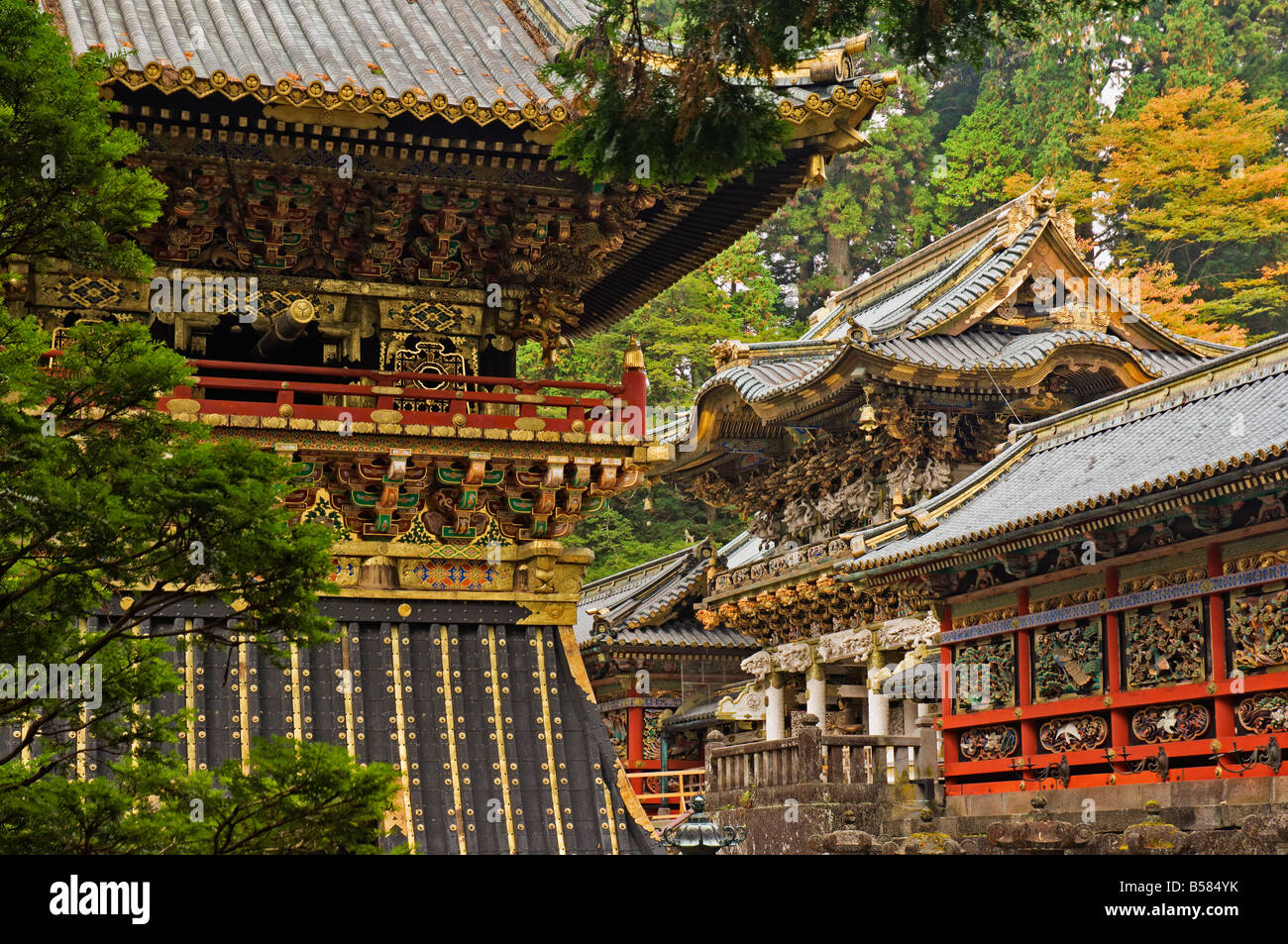 Yomei-Mon (Tor der Sonne), Tosho-gu Schrein, Nikko, zentralen Honshu (Chubu), Japan, Asien Stockfoto