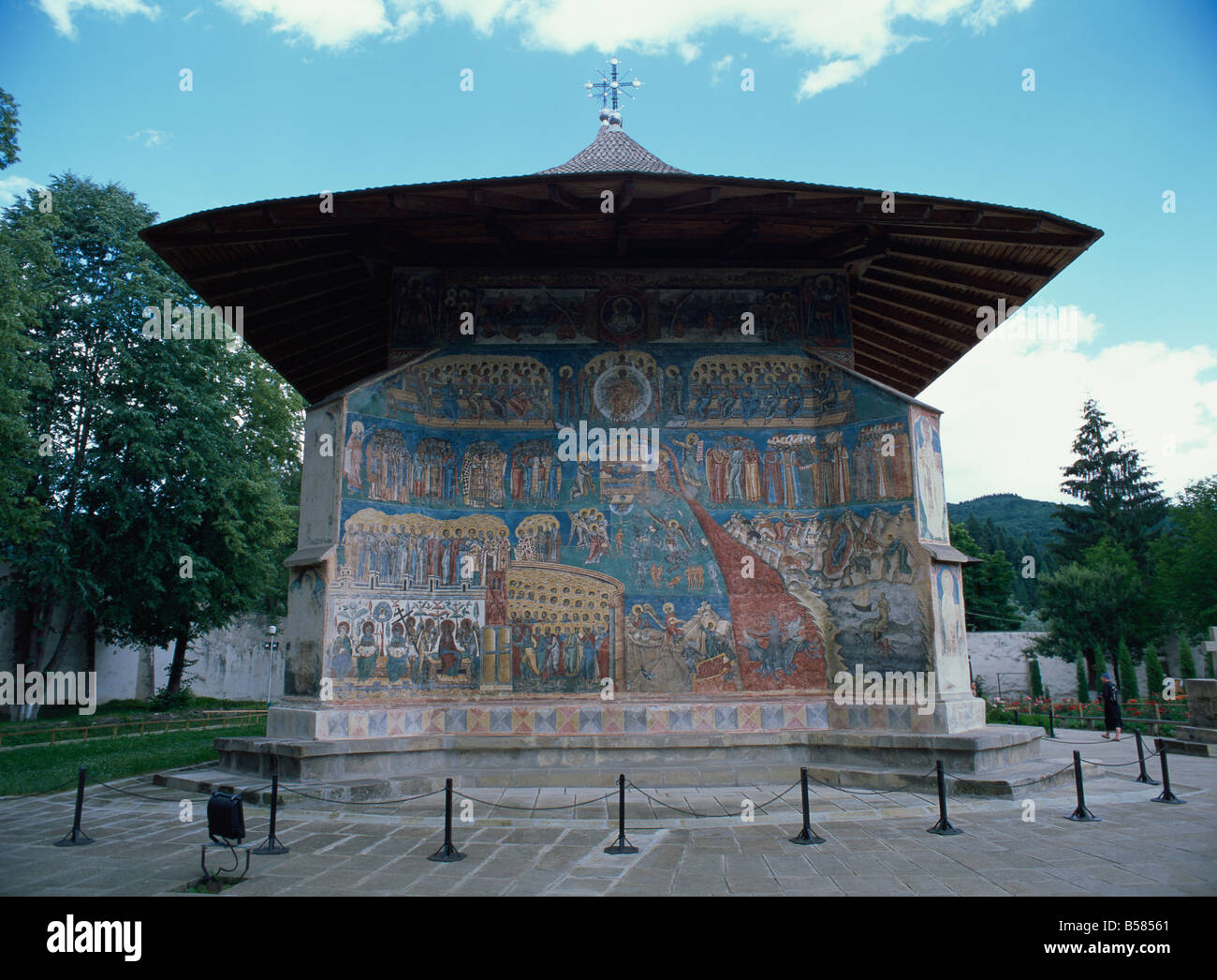 West End, mit Last Judgement Malerei, das Kloster Voronet, North West Moldawien, Rumänien Stockfoto