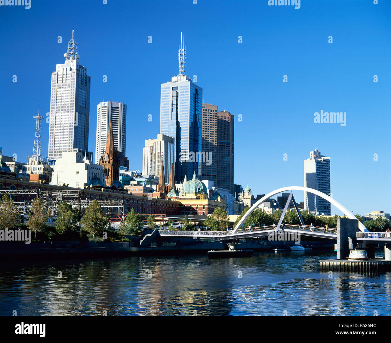 Skyline der Stadt vom Southgate, Melbourne, Victoria, Australien, Pazifik Stockfoto
