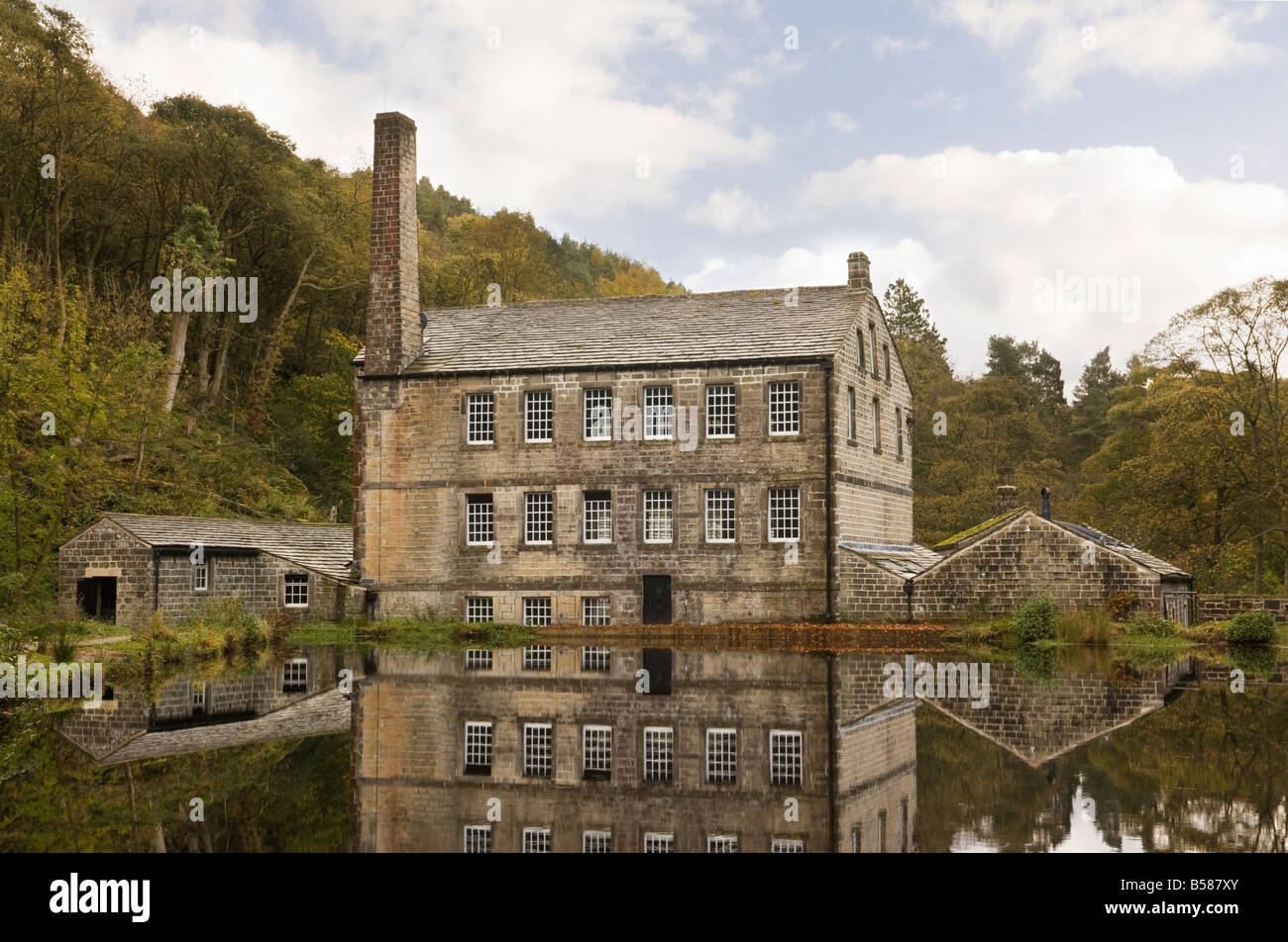 Gibson-Mühle in Hebden Dale in der Nähe von Hebden Bridge Stockfoto