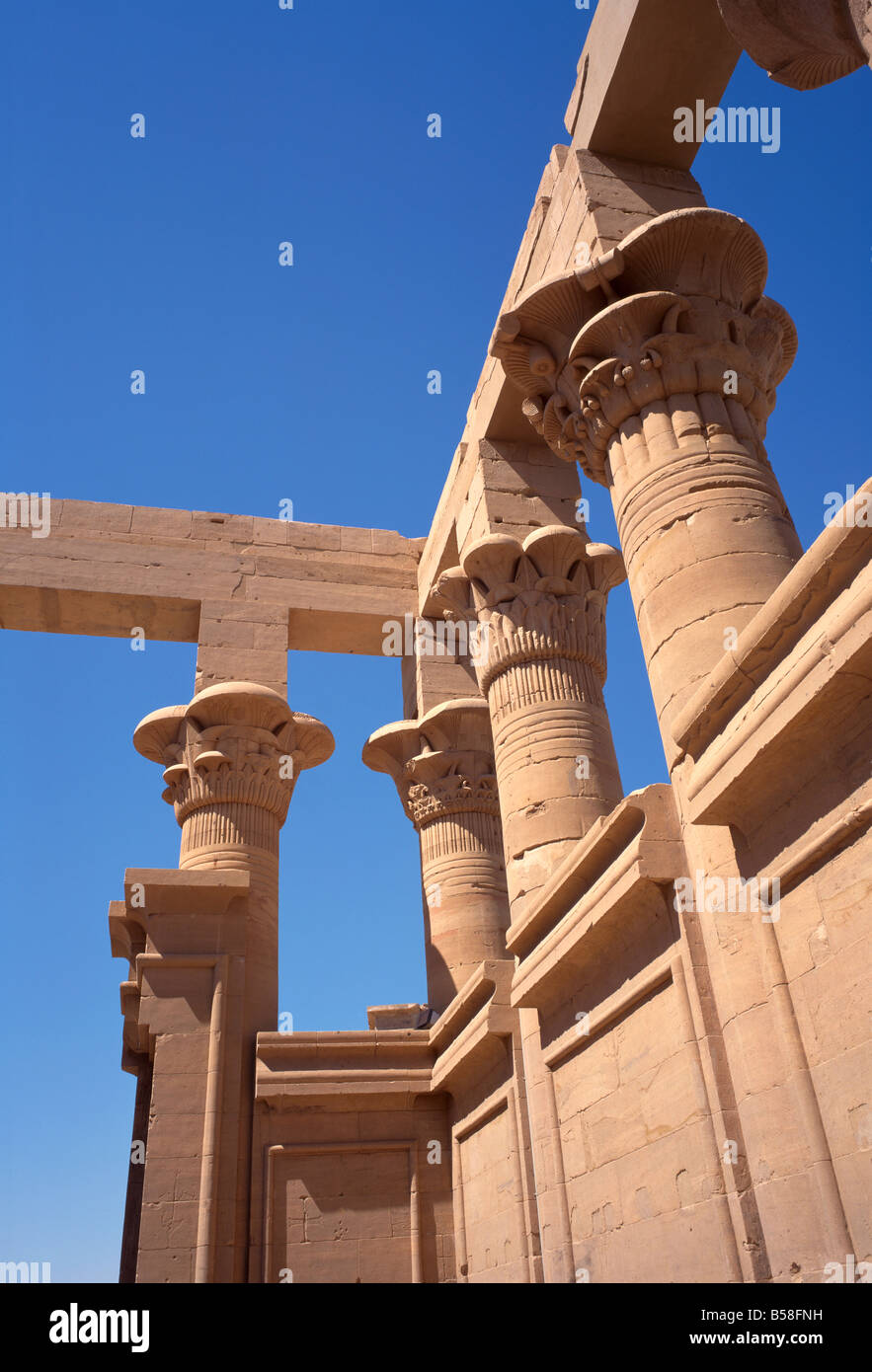 Tempel von Philae zog der Assuan-Staudamm in der Nähe von Assuan Nubien Ägypten Nordafrika Afrika gebaut wurde Stockfoto