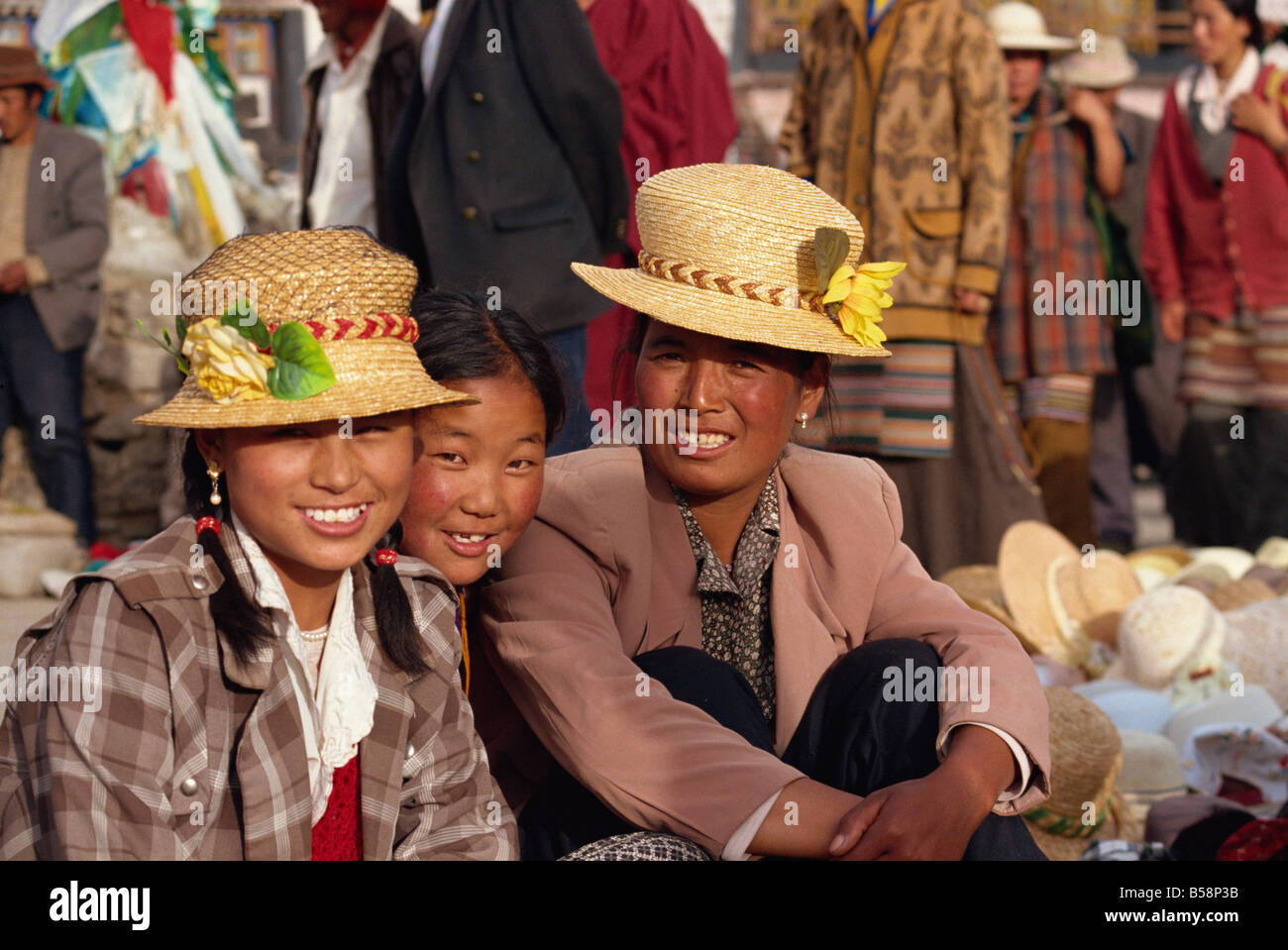 Einheimische in der Barkhor, Lhasa, Tibet, China Stockfoto