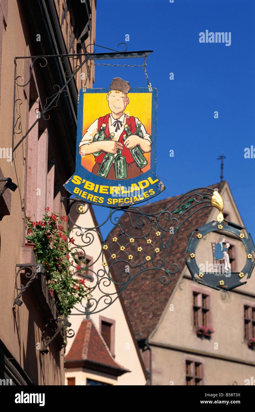 Shop-Zeichen, Kaysersberg, Elsass, Frankreich, Europa Stockfoto