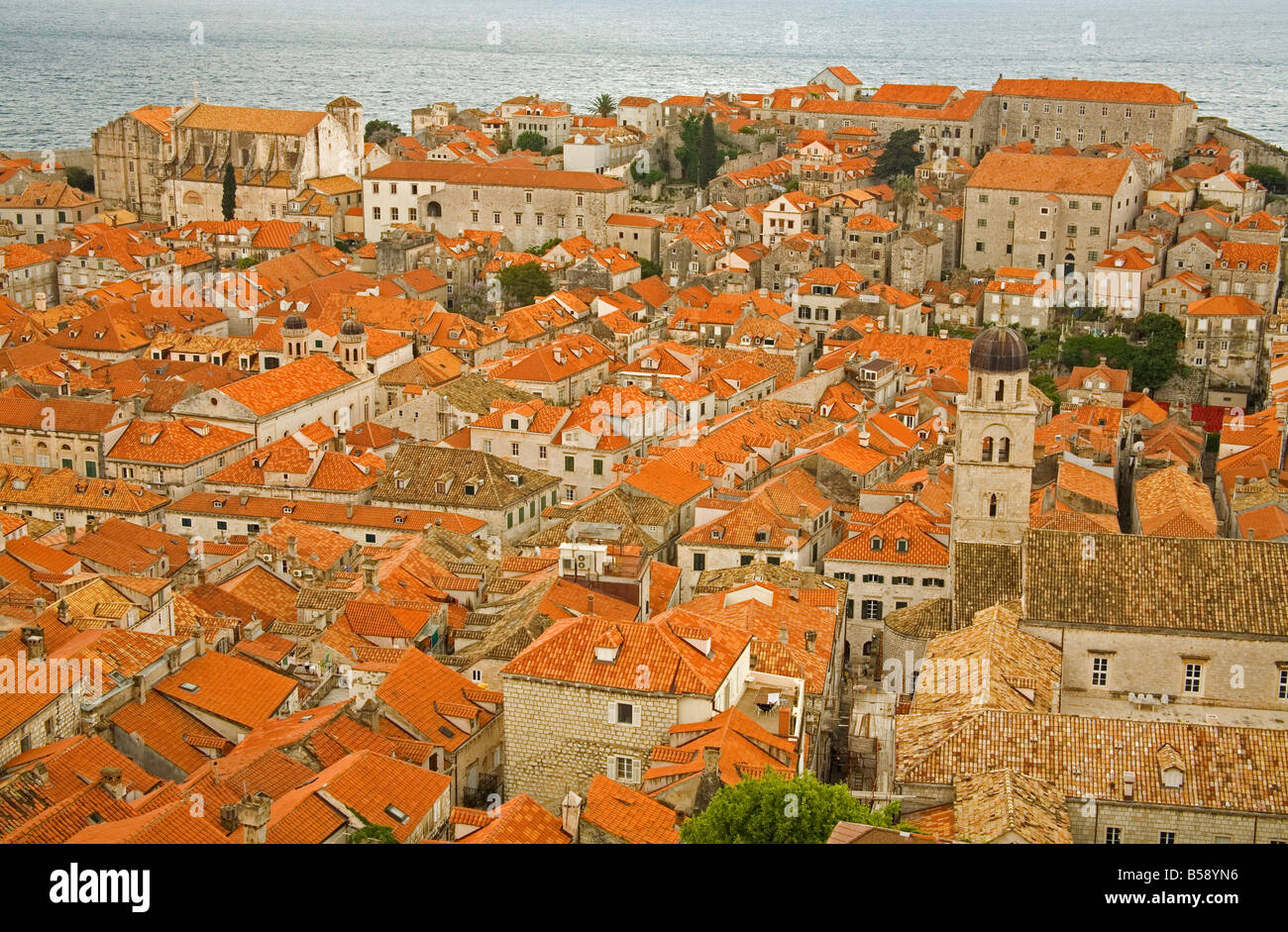 Red Tiled Stockfotos & Red Tiled Bilder - Alamy