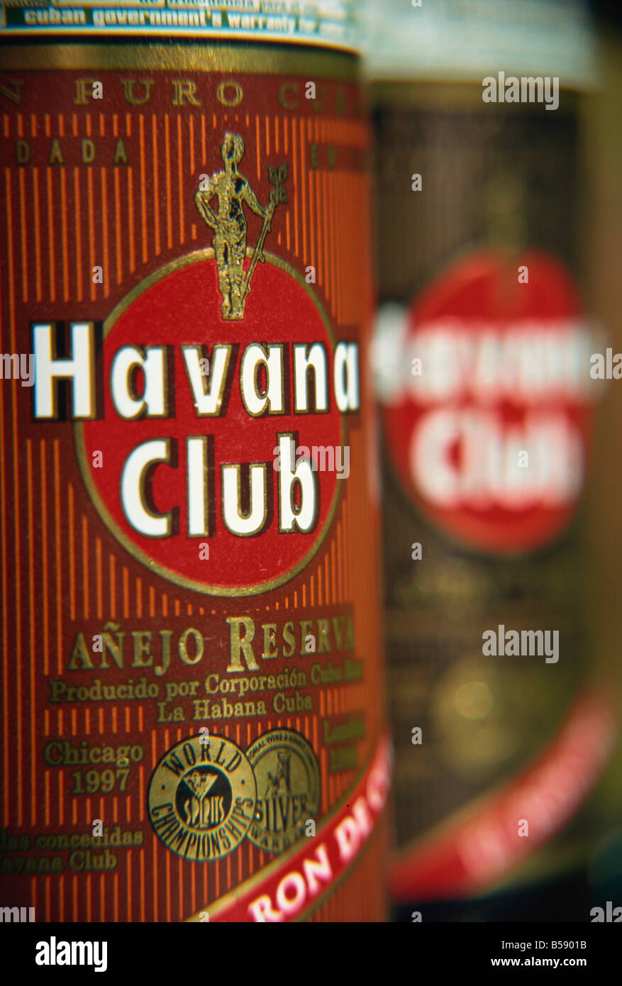 Bottles havana club rum cuba Fotos und Bildmaterial in hoher