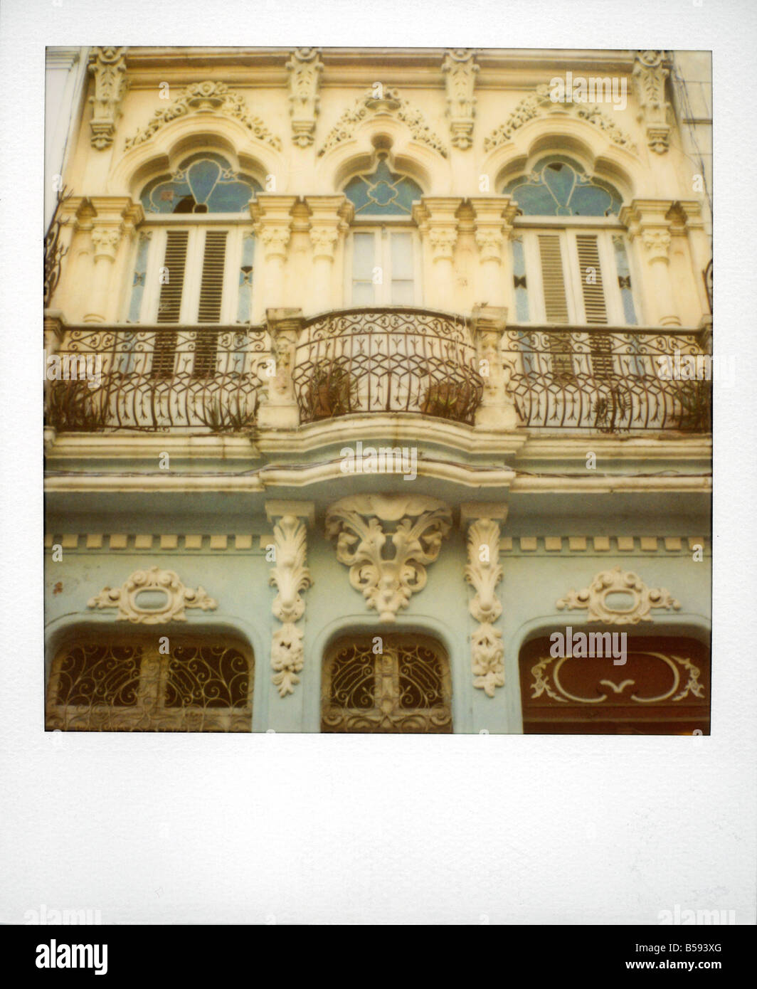 Polaroid Detaillierungsgrad der reich verzierte Gebäude und Balkone Havanna Kuba West Indies Mittelamerika Stockfoto