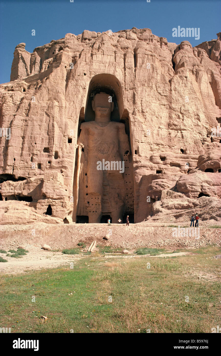 Buddha statue of bamiyan Fotos und Bildmaterial in hoher Auflösung