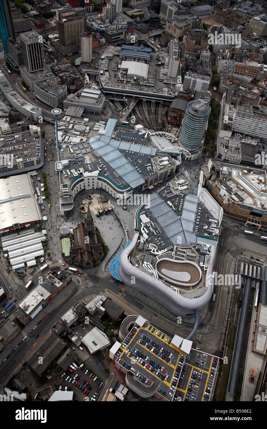 Luftbild westlich von Bullring Shopping Centre St Martin s Kirche der Rotunde New Street Station Stadtturm blockiert Birmingham B2 E Stockfoto