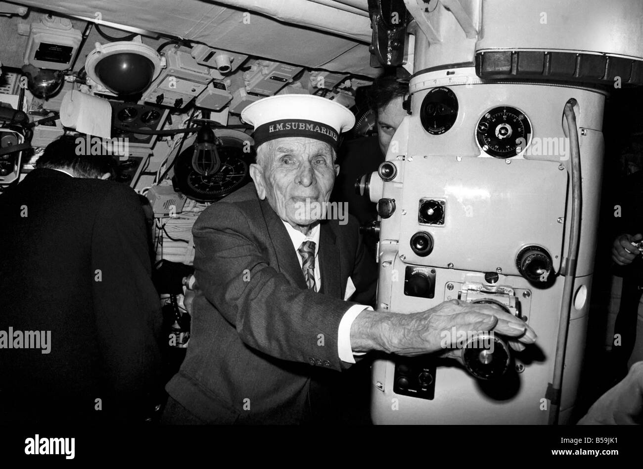 : Greis: u-Boot: Marine: Herr Jim Chapman (103). März 1975 75-01273-004 Stockfoto