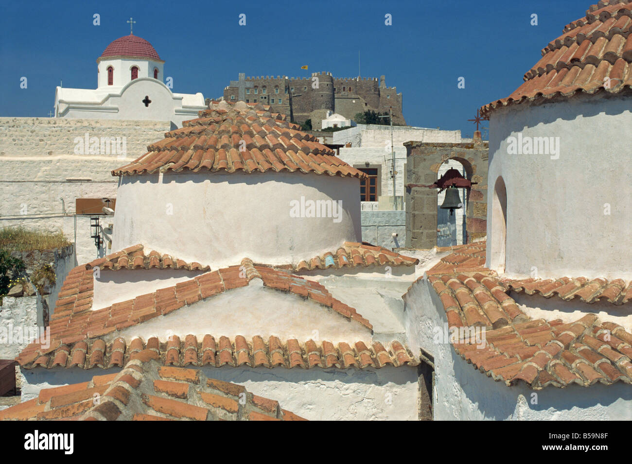 Luftaufnahme des Daches des St. Johannis Kloster, Hora, Patmos, Dodekanes, griechische Inseln, Griechenland Stockfoto