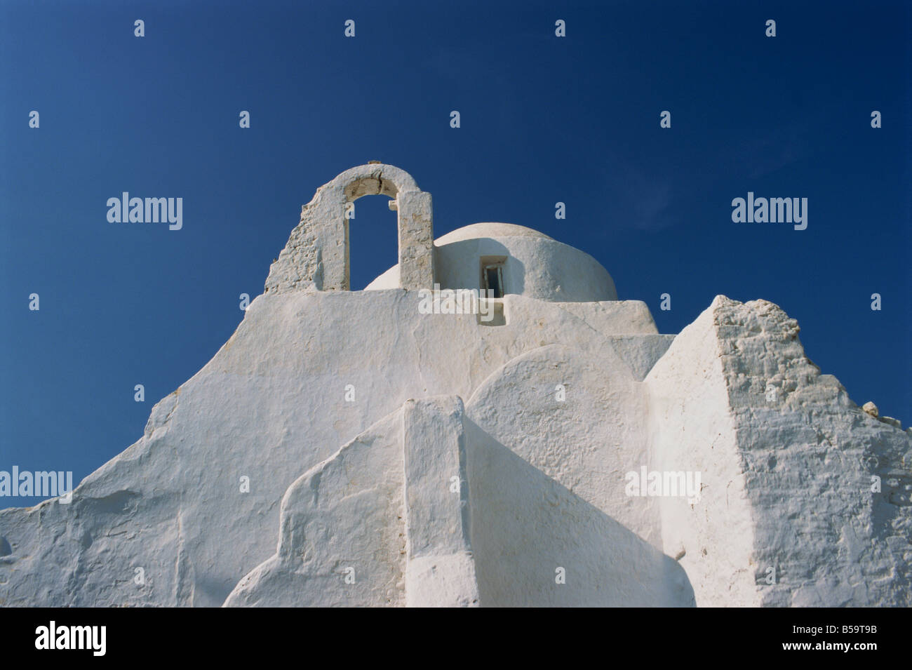 Weiße Wände Paraportiani Kirche in Mykonos-Stadt Kykladen Inseln Griechenland H P Merten Stockfoto
