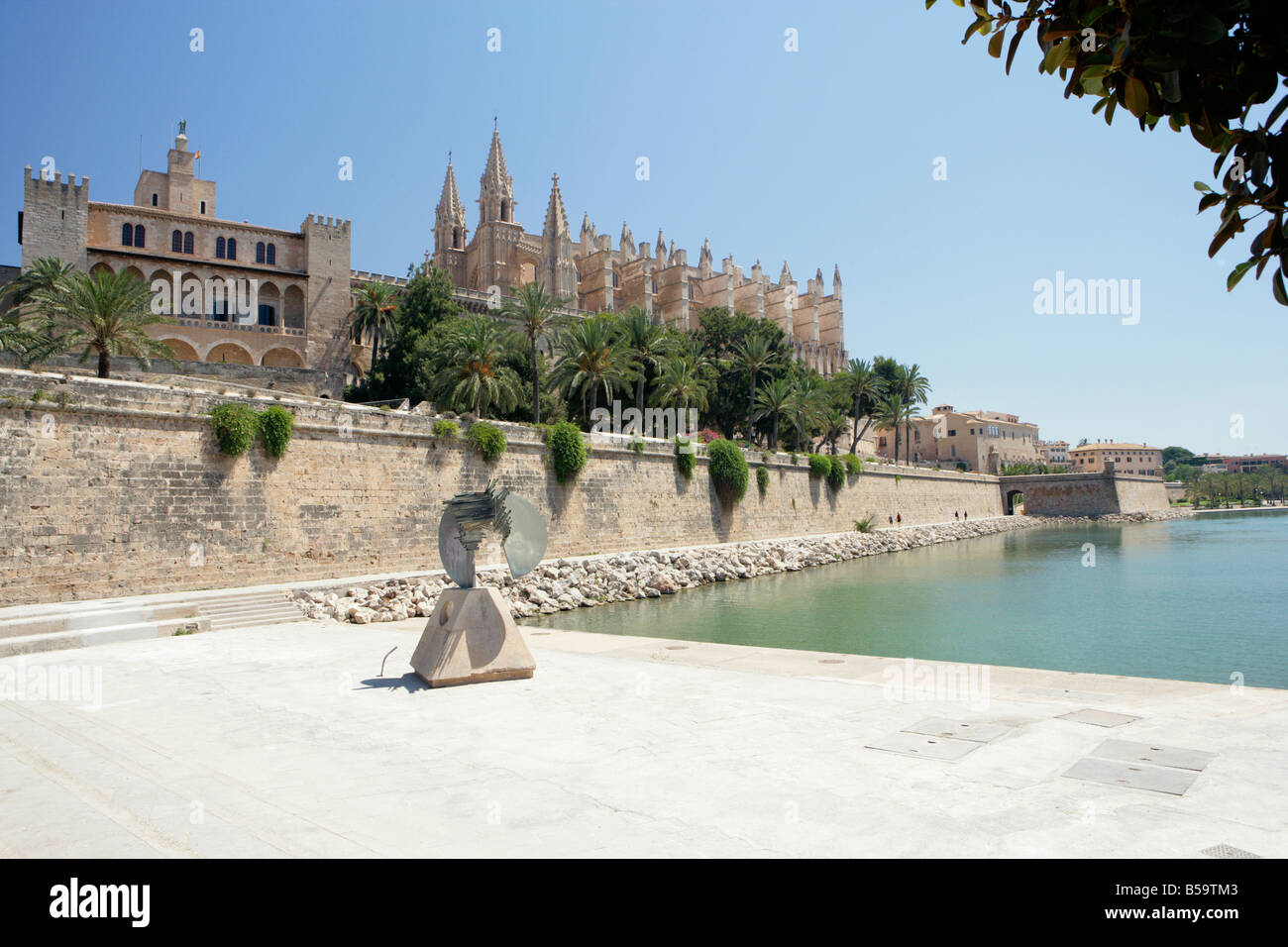 Almudaina-Palast und der Kathedrale von Palma de Mallorca Stockfoto