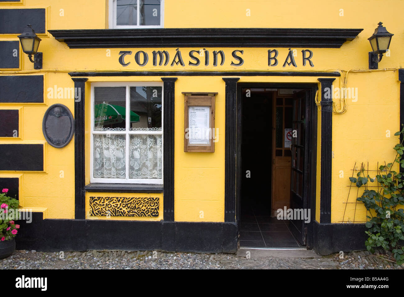 Tomasins Pub, Stradbally Dorf, Dingle Halbinsel, County Kerry, Munster, Irland, Europa Stockfoto