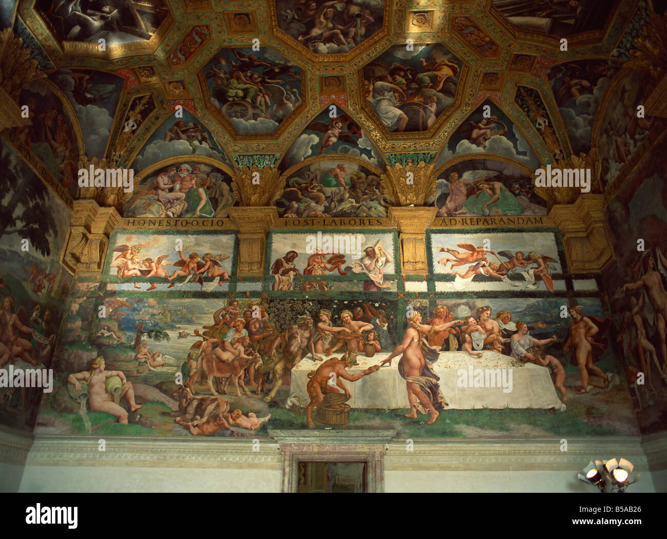Wandmalereien der Psyche Leidenschaft für Amor in den Festsaal, Palazzo Te, Giulio Romano, Mantua, Lombardei, Italien Stockfoto