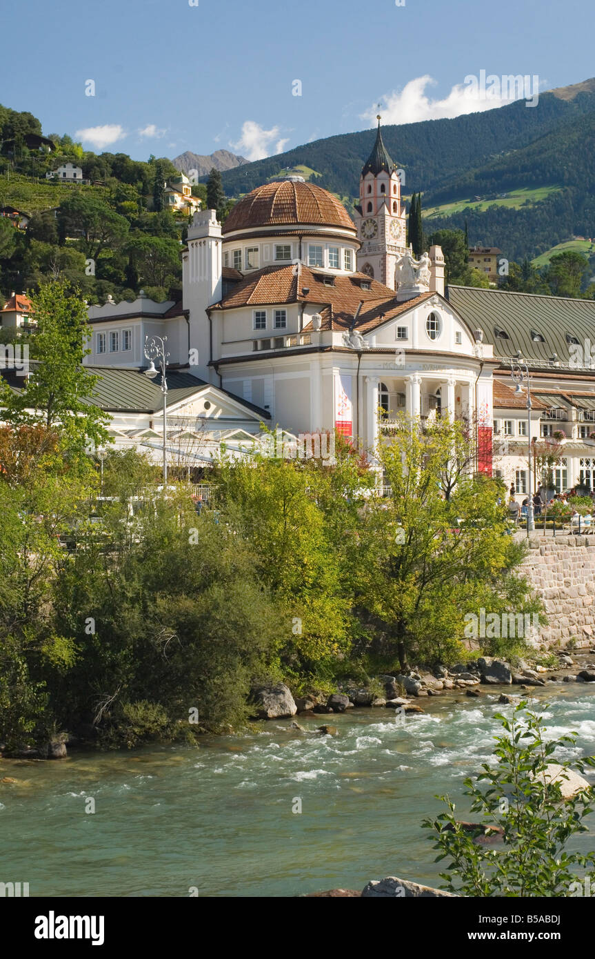 Civic Center und Konzertsaal genutzt, Meran, Sud Tirol, westlichen Dolomiten, Italien, Europa Stockfoto