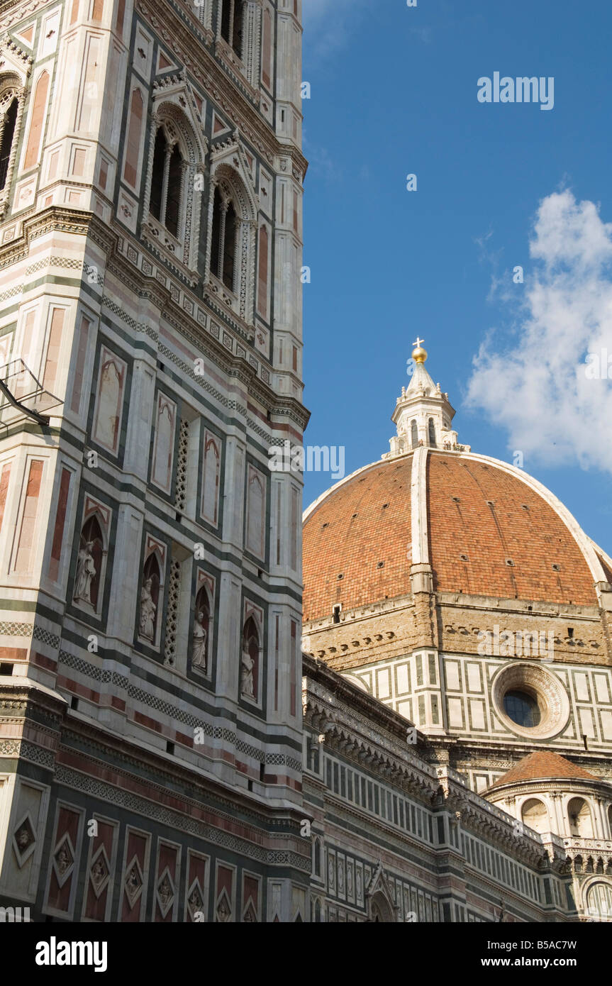 Duomo (Kathedrale) und Campanile di Giotto, UNESCO-Weltkulturerbe, Florenz (Firenze), Toskana, Italien, Europa Stockfoto