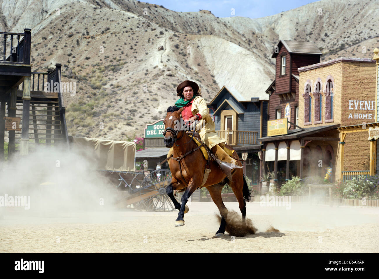 Cowboy Shootout bei Spaghetti-Western Film set, Oasys, Mini-Hollywood, Tabernas, Almeria, Spanien Stockfoto