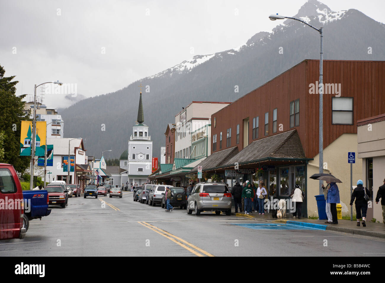 Einem trüben regnerischen Tag in der Innenstadt von Sitka, Alaska Stockfoto