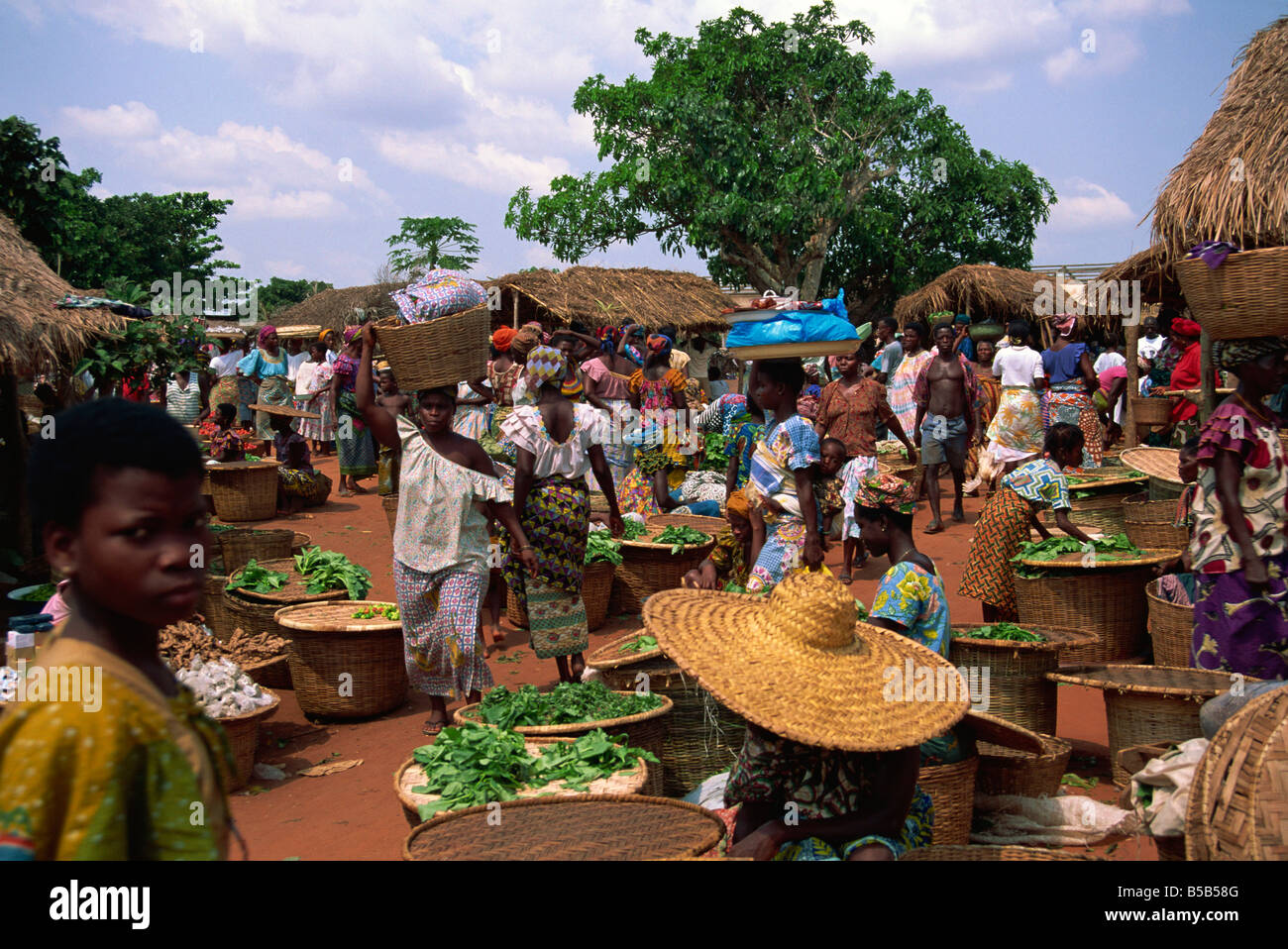 Freitagsmarkt in Vogan Togo Westafrika Afrika Stockfoto