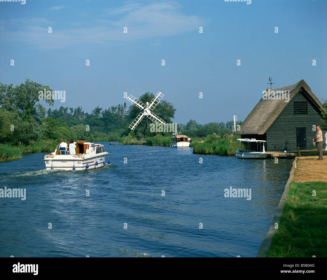 Fluss-Ameise mit wie Hill Broadman s Mühle Norfolk Broads Norfolk England England Europa Stockfoto