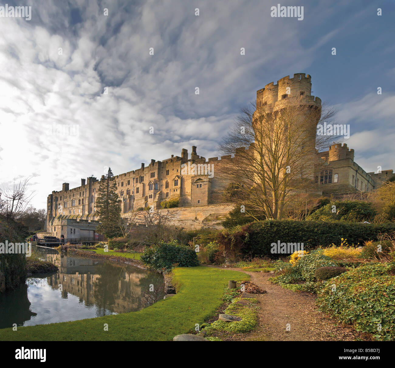 Blick auf Warwick Castle und der Fluss Avon Warwick Warwickshire England England Europa Stockfoto