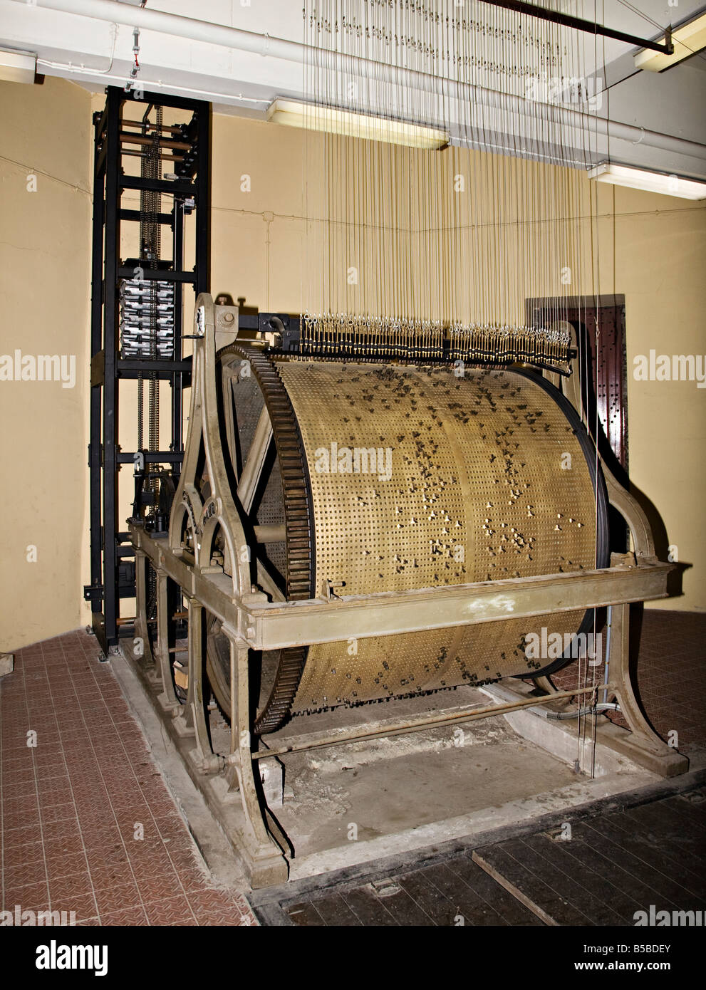 Teil des Kontrollmechanismus für die Carillion im Glockenturm Gent Belgien Stockfoto