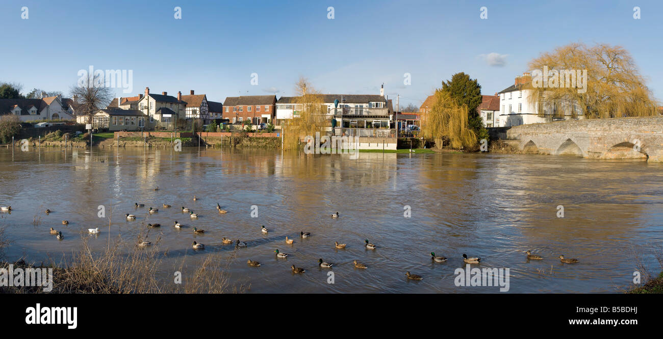 Fluß Avon Bidford auf Avon Warwickshire England England Europa Stockfoto