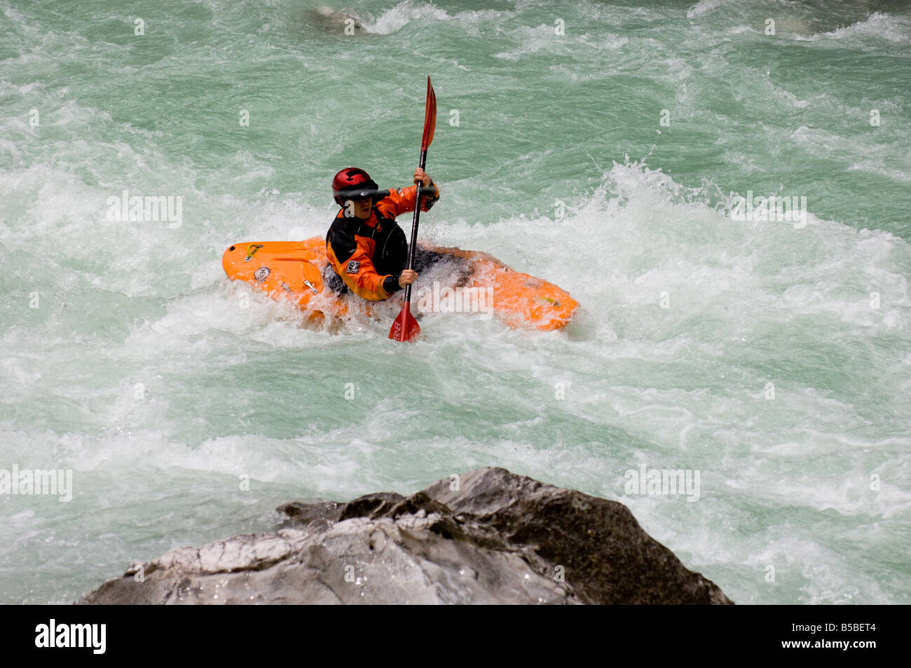 Kajakfahren im Soca-Tal, Slowenien, Europa Stockfoto