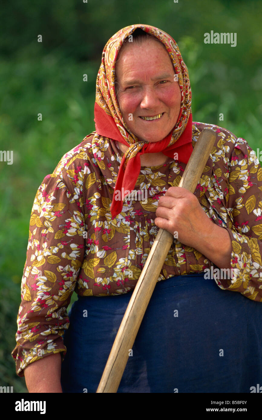 Porträt der Seniorin Slowakei Europa J Strachan Stockfoto