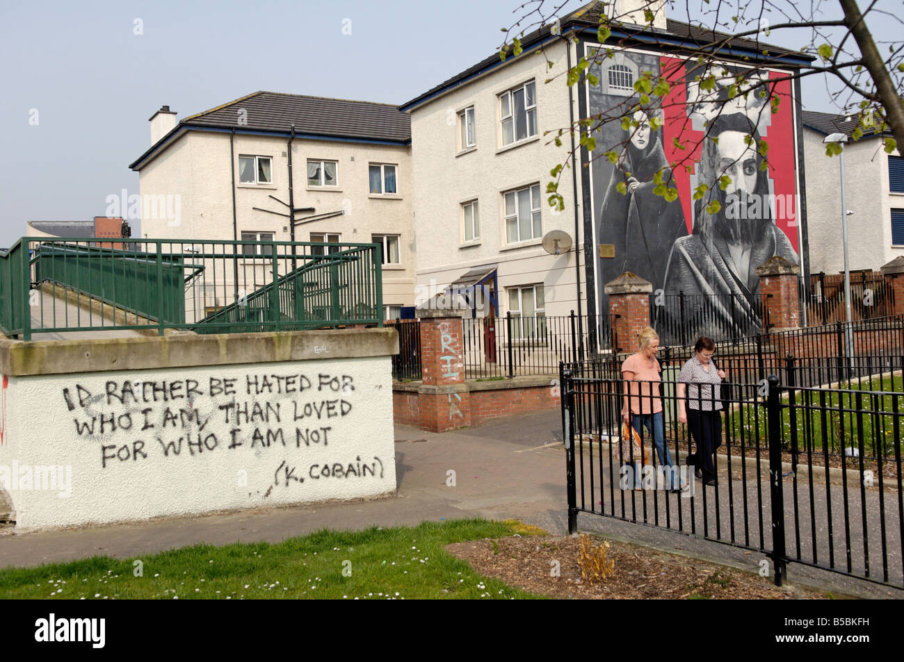 Republikanische Wandbilder rund um freie Derry Ecke, Bogside, Derry, Ulster, Nordirland, Europa Stockfoto