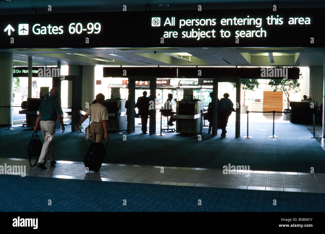 Menschen arbeiten, Sicherheitskontrolle und boarding-Check-in Stockfoto