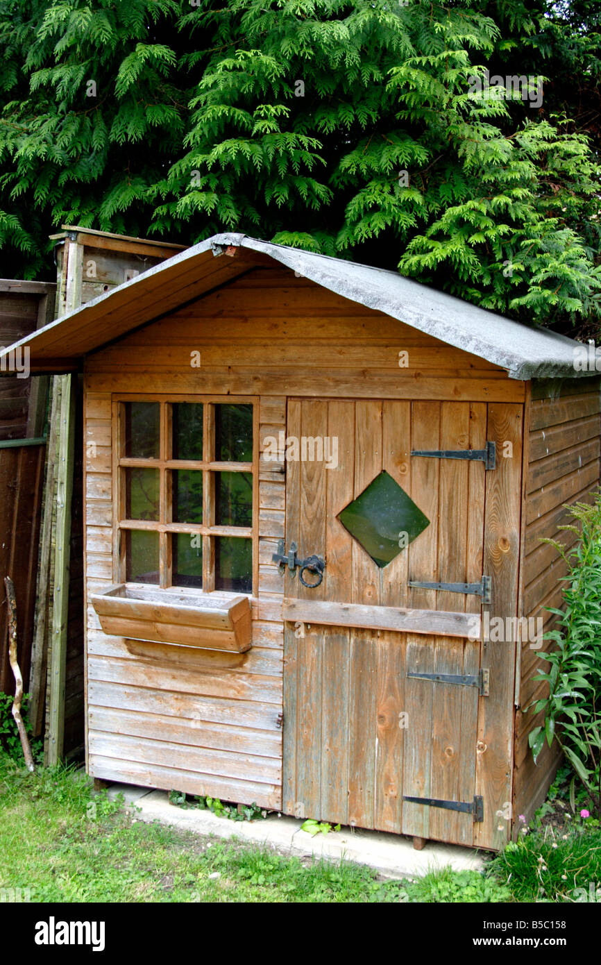 Spielhaus im Garten England UK Stockfoto