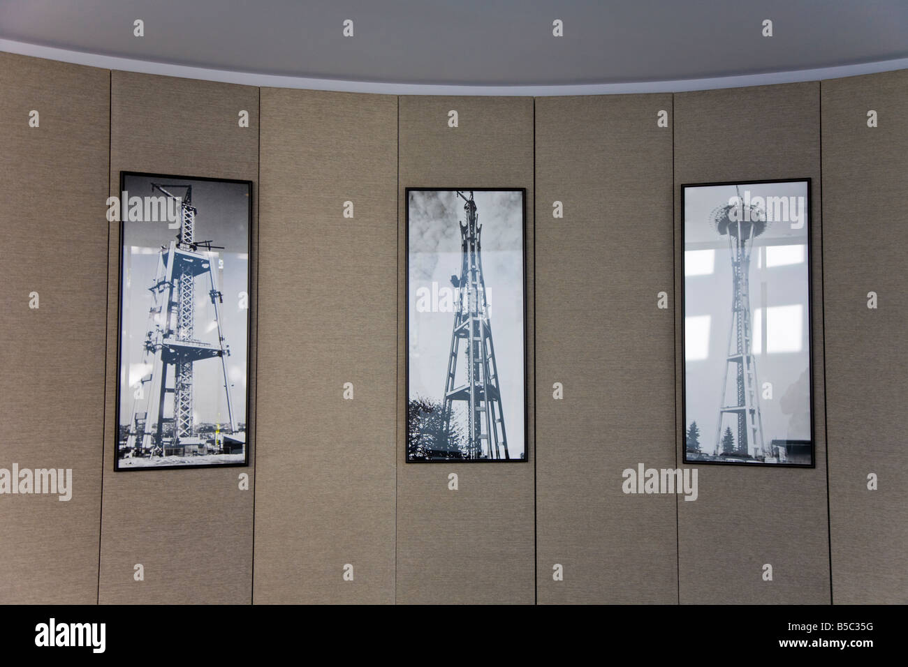 Historische Fotografien der Konstruktion auf die Space Needle in Seattle Center, Seattle, Washington Stockfoto